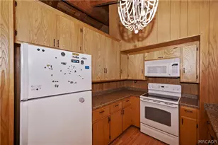 833 E Barker Blvd, Big Bear City, CA 92314 - Photo 15
