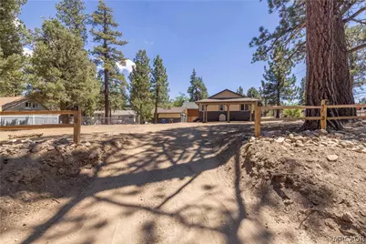304 Greenspot Boulevard, Big Bear City, CA 92314 - Photo 7