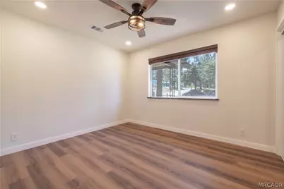 304 Greenspot Boulevard, Big Bear City, CA 92314 - Photo 21