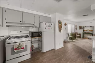 391 Montclair Dr, Big Bear City, CA 92314 - Photo 9