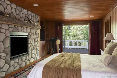 28819 North Shore Road, Lake Arrowhead, CA 92352 - Photo 13