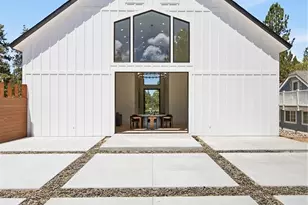 647 Temple Ln, Big Bear Lake, CA 92315 - Photo 33