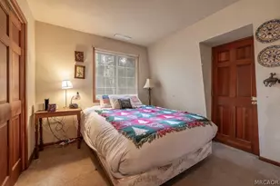 41745 Comstock Ln, Big Bear Lake, CA 92315 - Photo 15