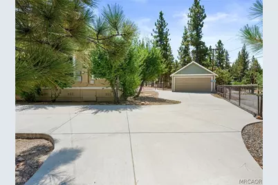 40083 Lakeview Drive, Big Bear Lake, CA 92315 - Photo 7