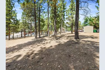 40083 Lakeview Drive, Big Bear Lake, CA 92315 - Photo 37
