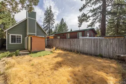 1031 W Aeroplane Boulevard, Big Bear City, CA 92314 - Photo 19