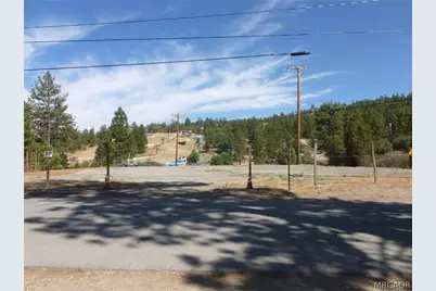 40318 Big Bear Boulevard, Big Bear Lake, CA 92315 - Photo 3