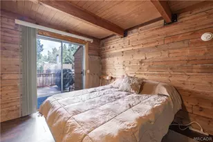 908 Spruce Ln, Big Bear City, CA 92314 - Photo 15
