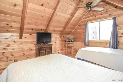 630 S Pine Lane, Sugarloaf, CA 92386 - Photo 19