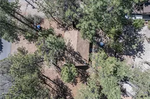 630 S Pine Ln, Sugarloaf, CA 92386 - Photo 3