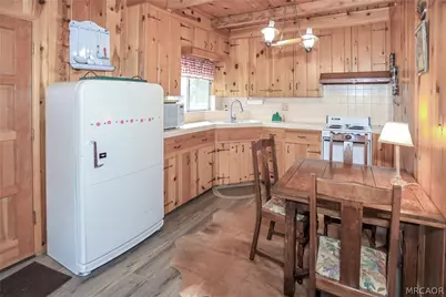 630 S Pine Lane, Sugarloaf, CA 92386 - Photo 11