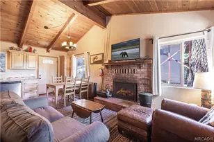528 Villa Grove Ave, Big Bear City, CA 92314 - Photo 3