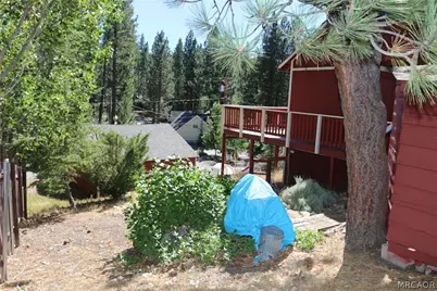 801 Edgemoor Road, Big Bear Lake, CA 92315 - Photo 29