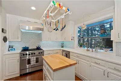 27832 St Bernard Lane, Lake Arrowhead, CA 92352 - Photo 11