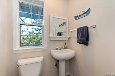 27832 St Bernard Lane, Lake Arrowhead, CA 92352 - Photo 7
