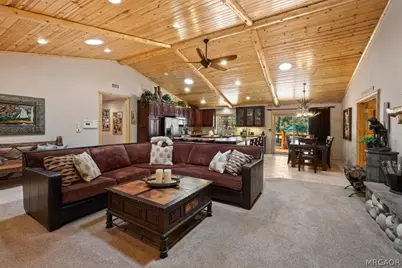 613 Cedar Glen Drive, Big Bear City, CA 92314 - Photo 11