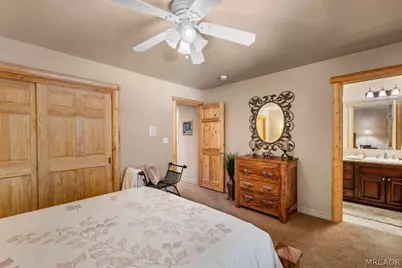 613 Cedar Glen Drive, Big Bear City, CA 92314 - Photo 27