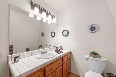 416 Pineview Drive, Big Bear City, CA 92314 - Photo 19