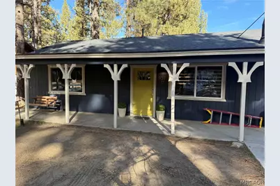 937 E Fairway Boulevard, Big Bear City, CA 92314 - Photo 25