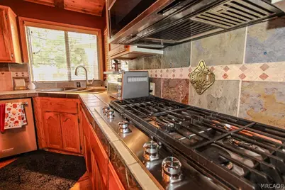401 Pintail Drive, Big Bear City, CA 92314 - Photo 15