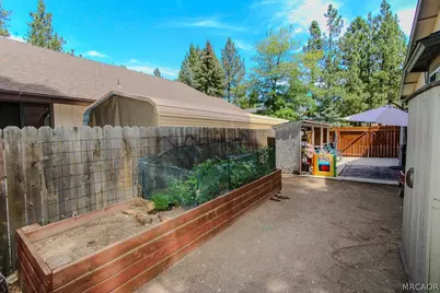 401 Pintail Drive, Big Bear City, CA 92314 - Photo 51
