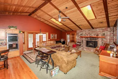 401 Pintail Drive, Big Bear City, CA 92314 - Photo 5