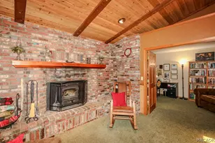401 Pintail Dr, Big Bear City, CA 92314 - Photo 9