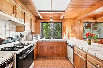 745 Kuffel Canyon Road, Lake Arrowhead, CA 92352 - Photo 45