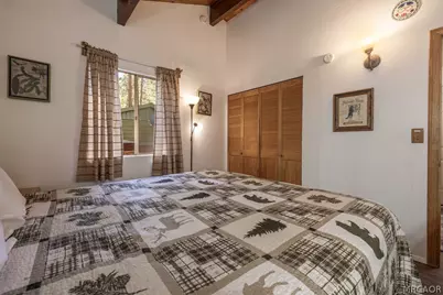 926 Robinhood Boulevard, Big Bear City, CA 92314 - Photo 9
