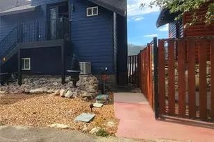 808 Penninsula Ln, Big Bear Lake, CA 92315 - Photo 1