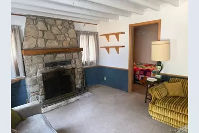 33390 Wild Rose Drive, Green Valley Lake, CA 92341 - Photo 3