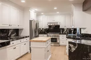 27598 Meadow Bay Dr, Lake Arrowhead, CA 92352 - Photo 17
