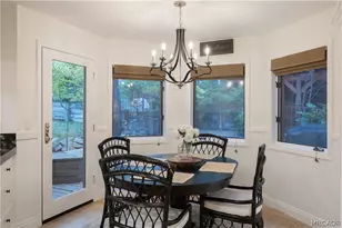 27598 Meadow Bay Dr, Lake Arrowhead, CA 92352 - Photo 23