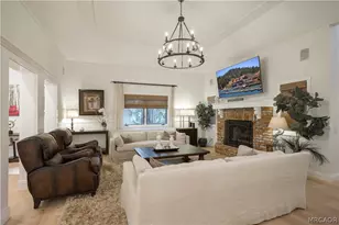 27598 Meadow Bay Dr, Lake Arrowhead, CA 92352 - Photo 11