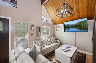 524 Highland Ln, Sugarloaf, CA 92386 - Photo 11