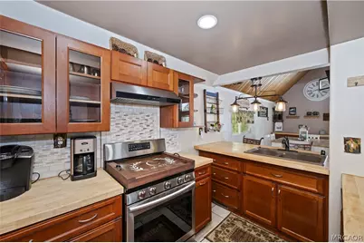 524 Highland Lane, Sugarloaf, CA 92386 - Photo 17