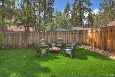 524 Highland Lane, Sugarloaf, CA 92386 - Photo 7