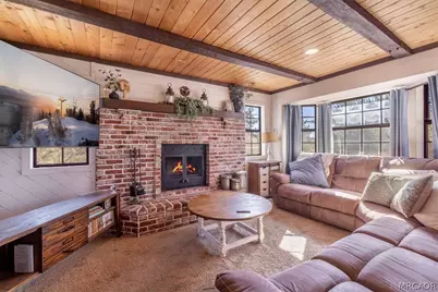 381 San Martin Drive, Big Bear City, CA 92314 - Photo 15