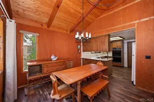 983 Teakwood Dr, Lake Arrowhead, CA 92352 - Photo 9