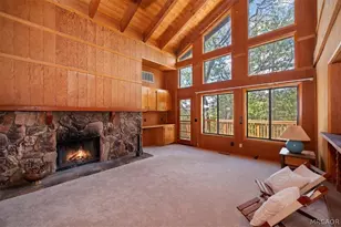 983 Teakwood Dr, Lake Arrowhead, CA 92352 - Photo 3