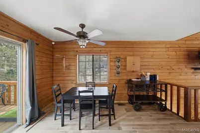 849 Highland Lane, Sugarloaf, CA 92386 - Photo 9