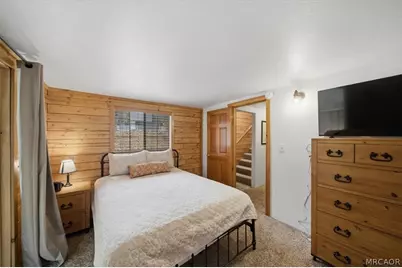 849 Highland Lane, Sugarloaf, CA 92386 - Photo 17