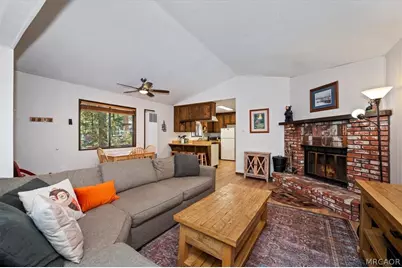 42587 Cedar Avenue, Big Bear Lake, CA 92315 - Photo 9
