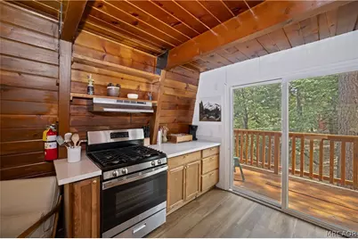 897 Ford Lane, Big Bear Lake, CA 92315 - Photo 9