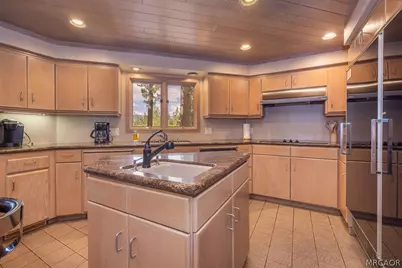 42290 Heavenly Valley Road, Big Bear Lake, CA 92315 - Photo 31