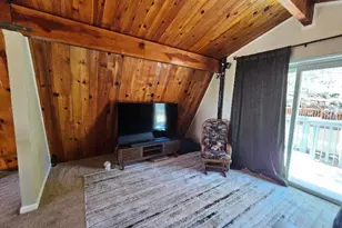 550 Pine Ln, Big Bear Lake, CA 92386 - Photo 9