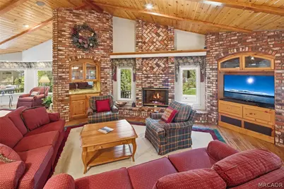 137 Bayside Drive, Big Bear Lake, CA 92315 - Photo 31