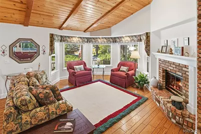 137 Bayside Drive, Big Bear Lake, CA 92315 - Photo 5