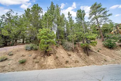 865 Menlo Drive, Big Bear Lake, CA 92315 - Photo 3