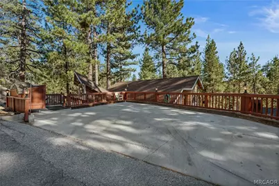 39251 Cedar Dell Road, Fawnskin, CA 92333 - Photo 25